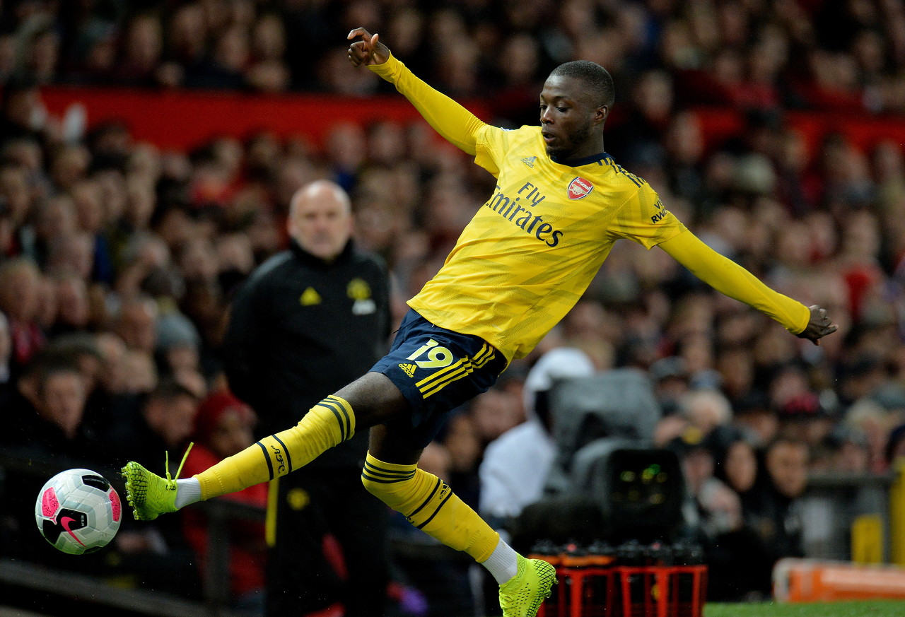 关于萨尔特尔因犯规被红牌罚下，球队遭到影响的信息