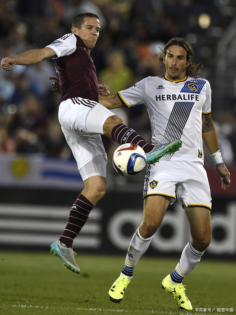 关于塞尔维亚女足表现稳健首度登顶积分榜的信息 关于塞尔维亚女足表现稳健首度登顶积分榜的信息